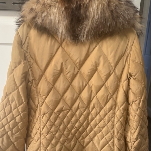 Postcard Nylon Feather Down/Authentic Fox Trim/BRAND NEW - SIZE M - Picture 16 of 16